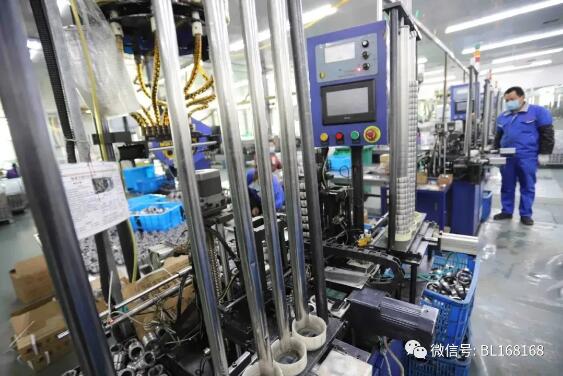河北省軸承產業技術研究院被批準為省“新型研發機構試點培育單位” 河北省軸承產業技術研究院被批準為省“新型研發機構試點培育單位”