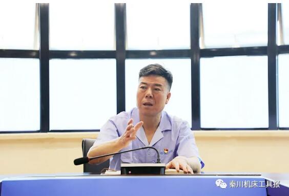 嚴鑒鉑:著眼用戶需求 打好產品“組合拳” 嚴鑒鉑:著眼用戶需求 打好產品“組合拳”