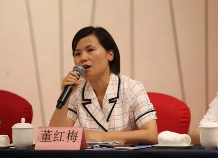 區商務局局長 董紅梅 區商務局局長 董紅梅