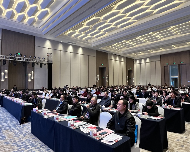 浙江省緊固件行業協會四屆四次會員大會于3月11日在海鹽召開 浙江省緊固件行業協會四屆四次會員大會于3月11日在海鹽召開