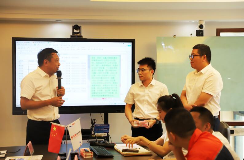 激勵與歡樂并存 激勵與歡樂并存