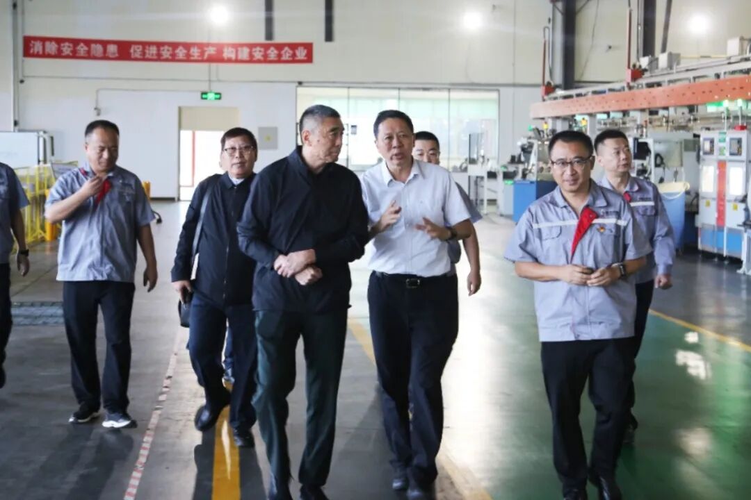 中國機械工業聯合會、中國軸承工業協會領導一行蒞臨建龍哈軸交流指導 中國機械工業聯合會、中國軸承工業協會領導一行蒞臨建龍哈軸交流指導